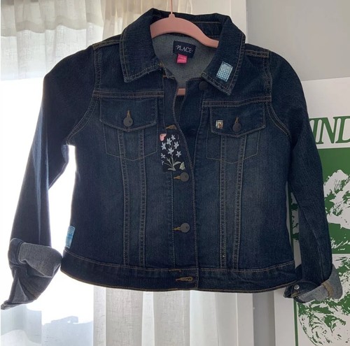 UPCYCLED GIRLS DENIM JEAN JACKET Size Large 10/12 Strawberries Strawberry Flower - Picture 3 of 6
