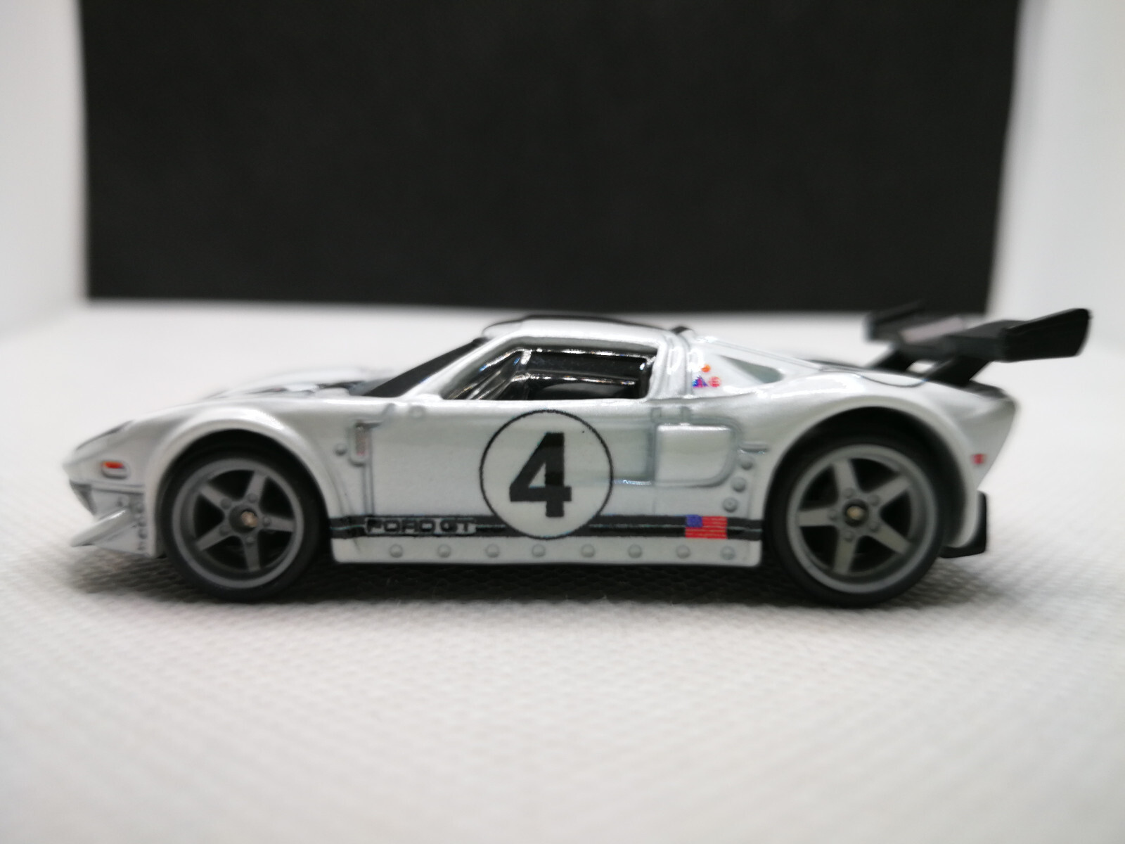 Picture 6 of 9