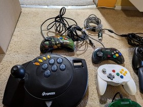 Lot Of Assorted Video Game Controllers (PC, Xbox, Dreamcast, N64...)
