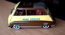 VINTAGE TIN TOY Red China MF 152 Shanghai