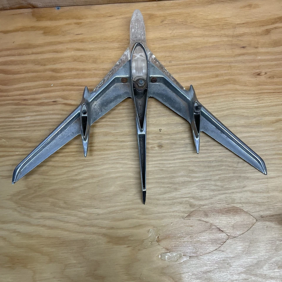 1955 Pontiac STARCHIEF Lucite и хромированное украшение капота оригинальный самолет 519948 - Изображение 4 из 4