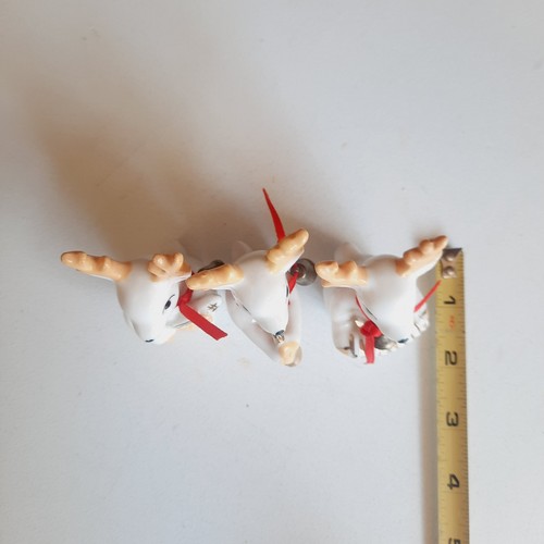 Vintage 1988 Band of Reindeer Christmas Porcelain Figurines Set of 3 Taiwan - Picture 14 of 14