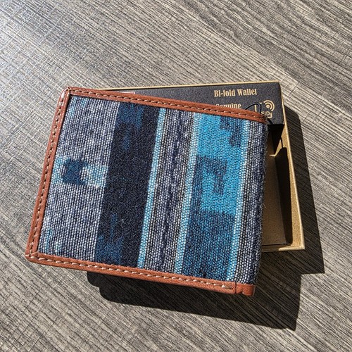 Tony Lama Men's Genuine Leather Bifold Wallet Aztec Pattern RFID 23141138W3 NEW - Picture 5 of 6