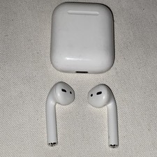 Apple AirPods 1st Generation Model A1602 Case And Earbuds Only Used Working