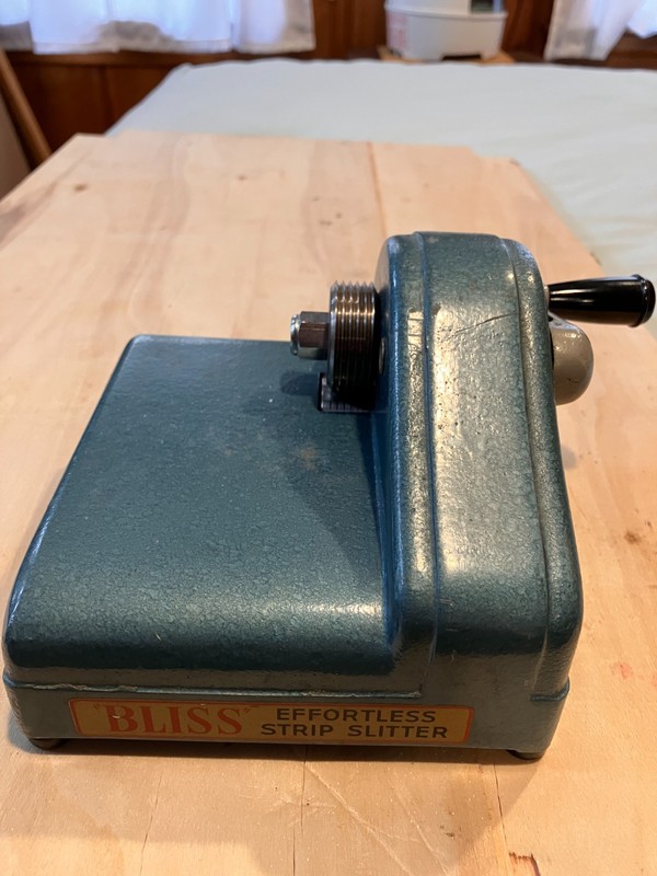 Vintage Fraser BLISS Portable Strip Slitter Blade Cutter for Hook Rugs USA Made