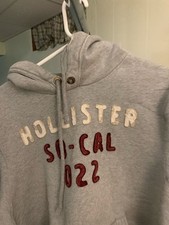 Hollister So-Cal 1922 Gray Graphic Waffle-Lined Pullover Hoodie