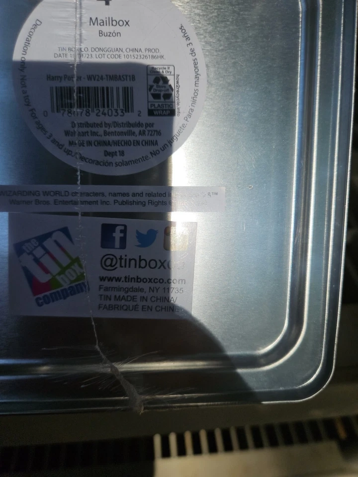 Hallmark Harry Potter Mini Valentines Day Cards and Stickers With Tin Box - Image 3 of 3