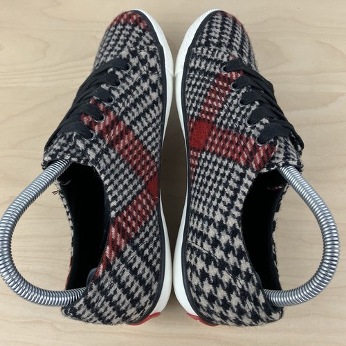 Woolrich Women’s Size 7.0 Strand Wool Plaid Low Top Casual Shoes Gray Red - Picture 6 of 10