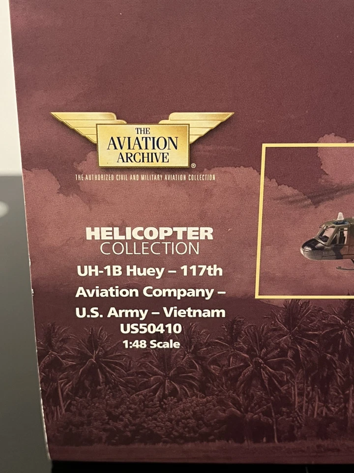 Corgi Aviation US50410 1:48 Bell UH-1B Huey 117th Aviation Co US Army Vietnam - Image 3 of 4