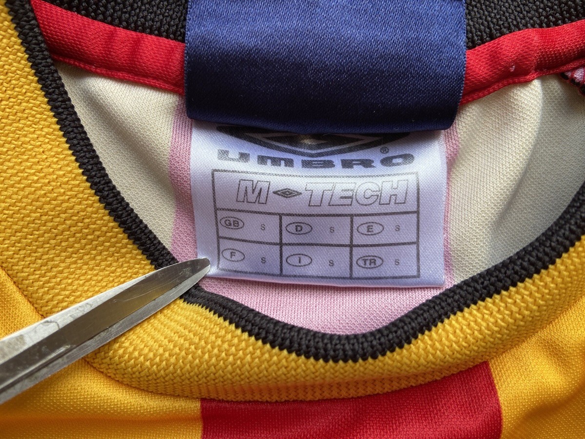 Maillot Galatasaray Domicile 2002-2003 – Umbro – Taille S Homme – Occasion