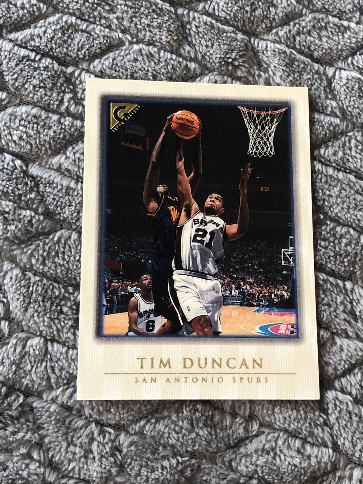 Tim Duncan 1999-00 Topps Gallery #100 San Antonio Spurs HOF