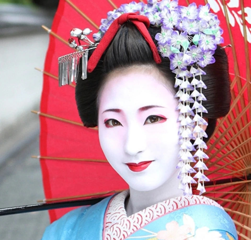 Geisha, Maiko or Kabuki White Oshiroi Shiro-Nuri17 item Professional Makeup Set - Image 3 of 4