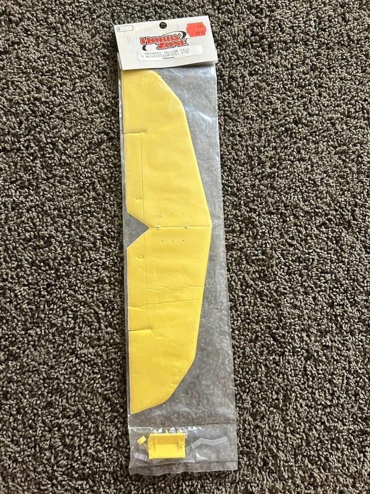 HobbyZone Hobby Zone Tail Lot Of 11 w/ accessories - NOS New Yellow Red Green - Image 3 of 4