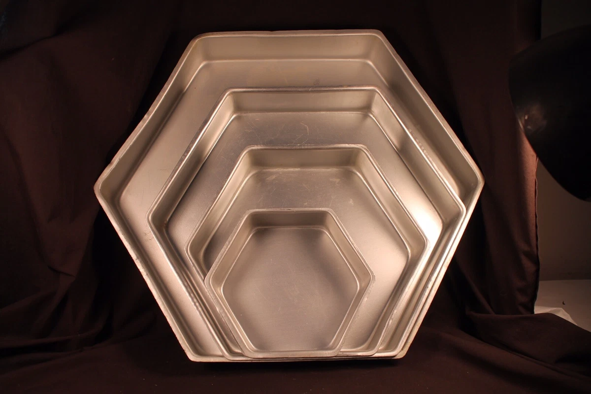 Hexagon cake pans top