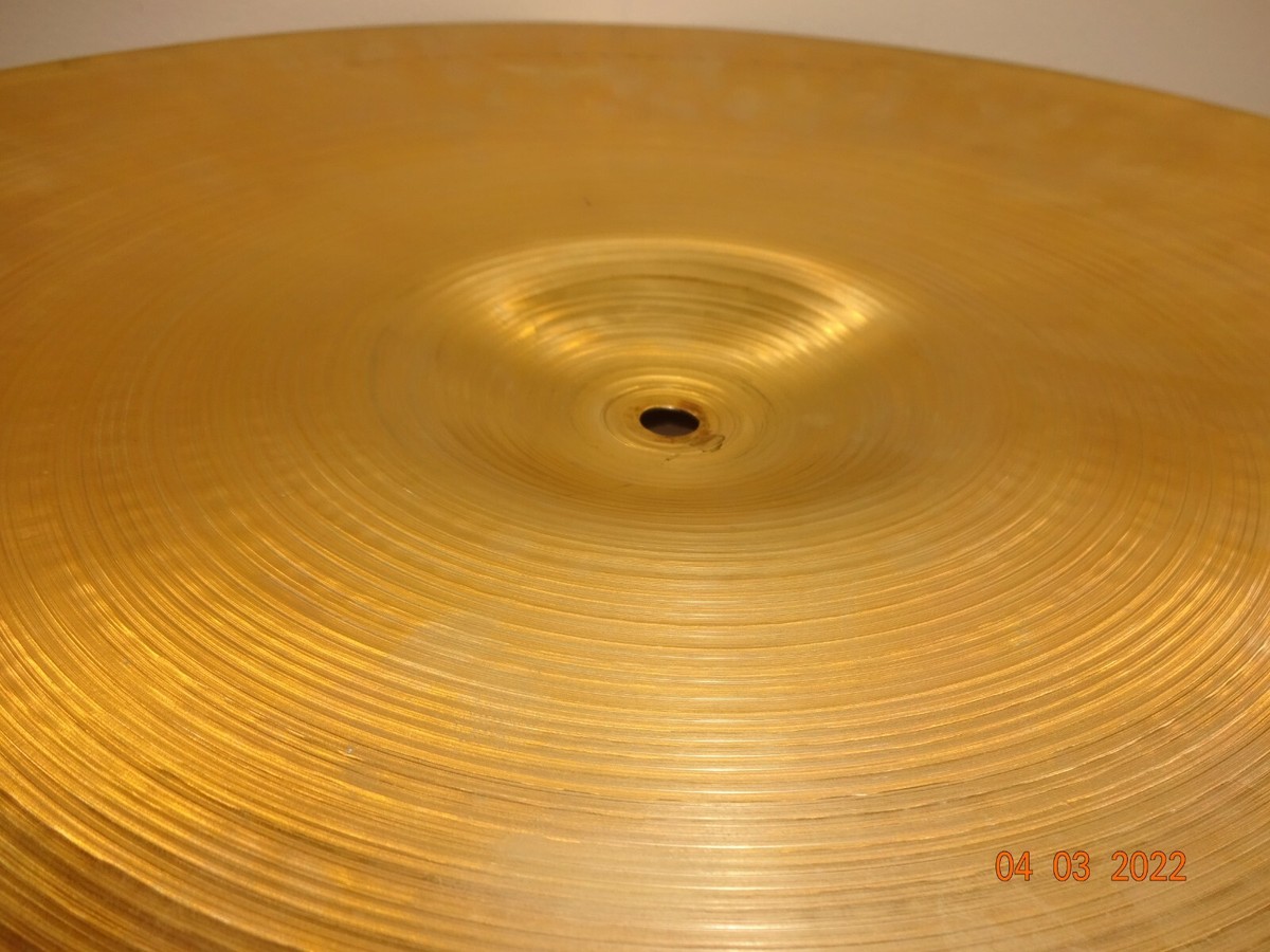 A zildjian 60s Aジルジャン 18 約1500g Vintage A zildjian 60s Aジルジャン 18 約1500g Vintage A. Zildjian 18
