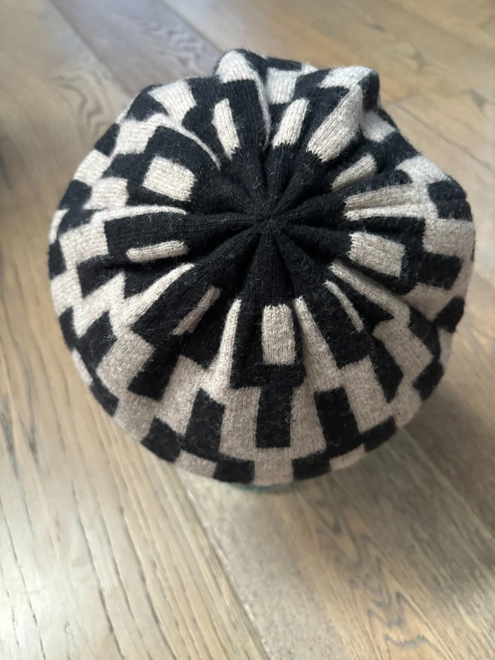 Jonathan Adler Gris Invierno Lana/Cachemira Tejido Geométrico Gorro Talla Única Foto 3 de 4