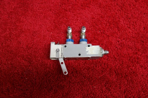 Walter Kidde Pneumatic Open 3 Port Control Lock Valve PSI 3000 PN 890439