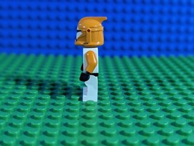 LEGO STAR WARS Phase 1 Clone Trooper Minifigure 7913 BOMB SQUAD The Clone Wars 