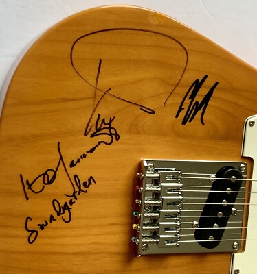 Soundgarden group signed Guitar Chris Cornell Fender Telecaster