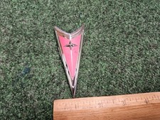 Pontiac Vintage Arrow Head Emblem Logo Badge Name Plate Nameplate Oem 5m8 Pontiac Vintage Arrow Head Emblem Logo Badge Name Plate Nameplate Oem 5m8