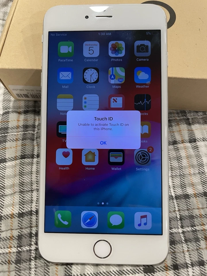 iPhone 6 Plus 64gb White/silver - Image 2 of 4