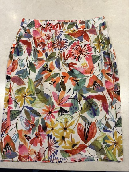 Ripskirt Hawaii Skirt Size M Wildflower Watercolour Wrap Length 3 Pockets