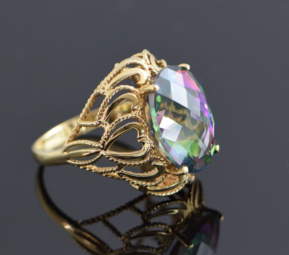 10K Yellow Gold Aurora Borealis Stone Ring Circa 1990 s Size 6.75