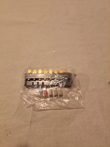Daikin McQuay 063039801 Color Coded Switch 5-Button 2-Speed "New"