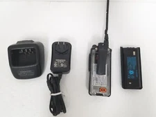 Kenwood  TK-3202L UHF Two-Way Handheld Radio with Charger and Power Supply