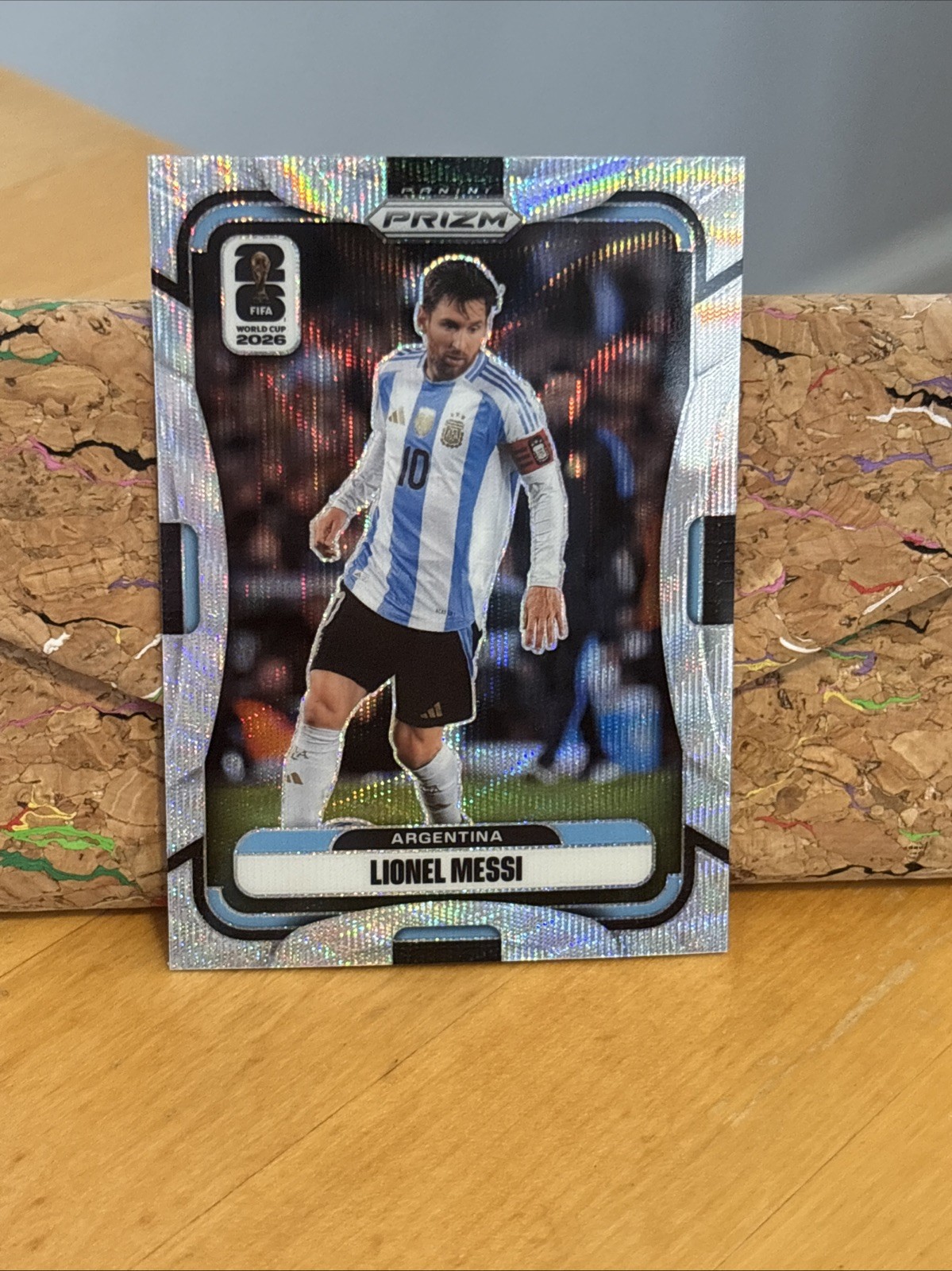 2026 Panini Prizm FIFA World Cup Lionel Messi Silver Wave Prizm #10 Argentina view 3