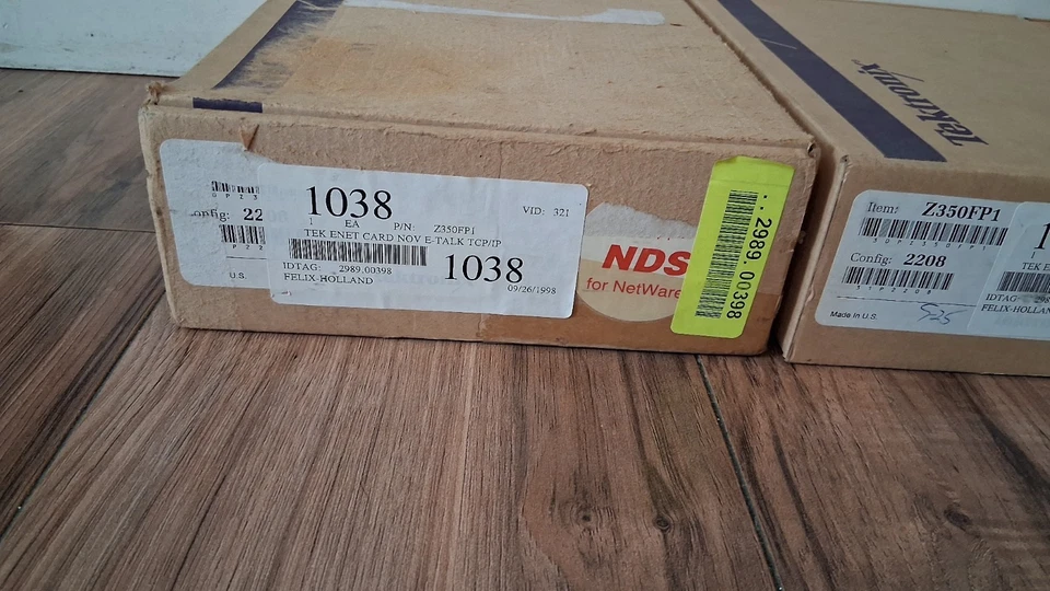 4 Tektronix Color Printers PhaserShare Tek E Net Cards & Software Windows LOT - Image 2 of 4