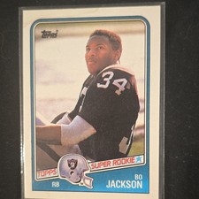 Topps 1988 Bo Jackson Super Rookie #327 Los Angeles Raiders NFL Football Card