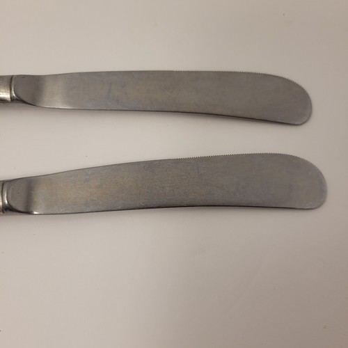 Geschenk Edelstahl Tafelmesser hohler Pistolengriff 2er Set Korea gebraucht - Bild 6 von 7