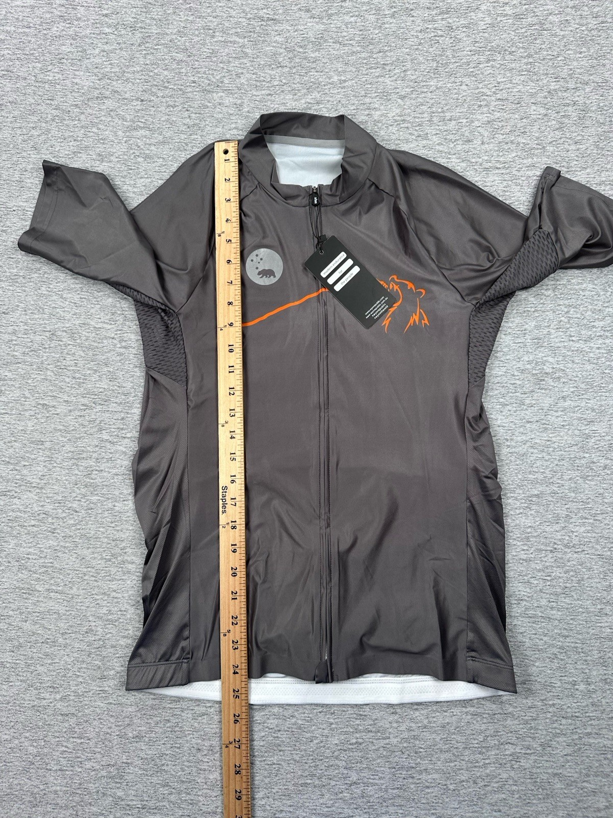 WYN Republic Cycling Jersey Mens XL Gray Thirsty Bear Full Zip Bike Riding NEW