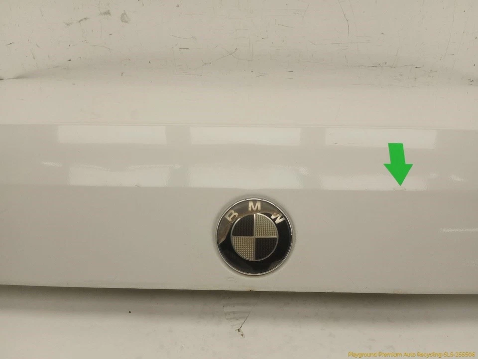 BMW 735i E32 SEDAN Rear Trunk Deck Lid Panel White Fits 1988-1994 88 89 90 91 92 Foto 3 de 4