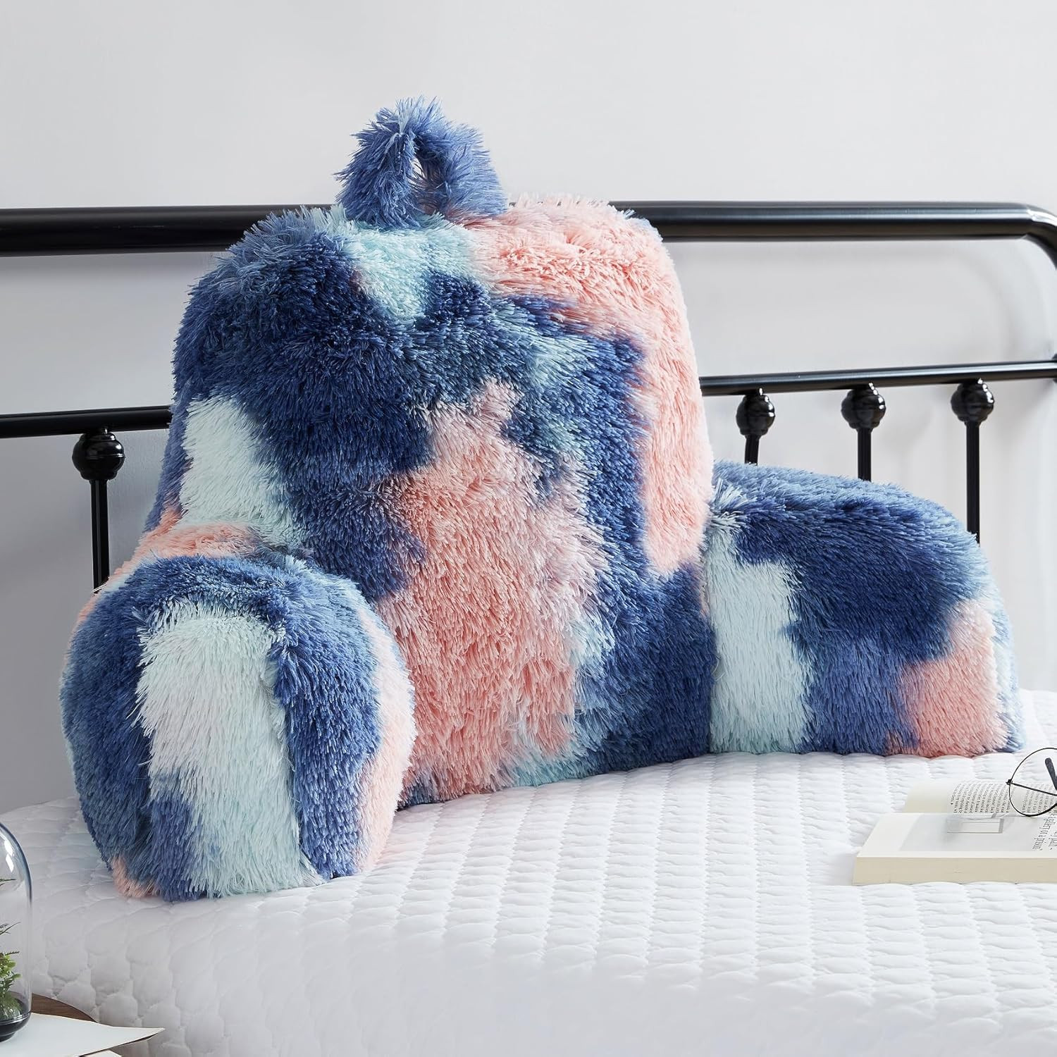 Fluffy Fur Reading Pillow for Adults & Kids Unisize, Stylish