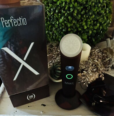 Zero Gravity Perfectio X LED Light Therapy Infrared Device for