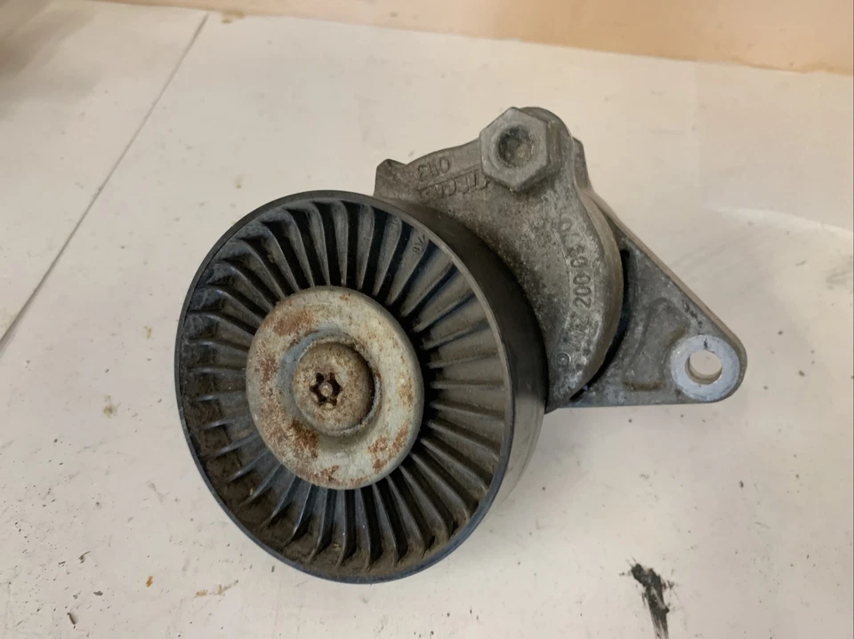 Mercedes-Benz E320 W210 1998-2002 tensor de correa de motor 1122000970 OEM Foto 3 de 4