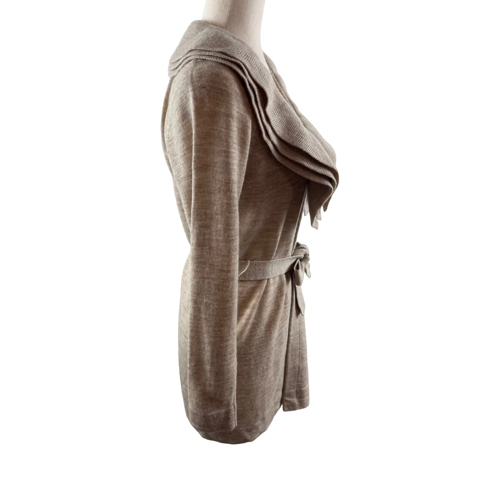 Carole Little Merino Lana Volantes Chal Cuello Cinturón Cárdigan Suéter Pequeño Tostado Foto 4 de 4