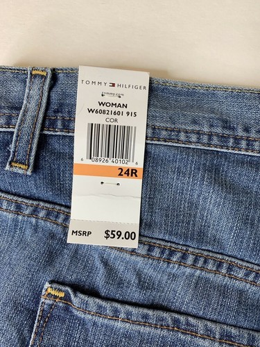 Tommy Hilfiger Women 24R Boot Cut Blue Jeans Classic Fit Pockets Denim NWT E348 - Picture 4 of 11