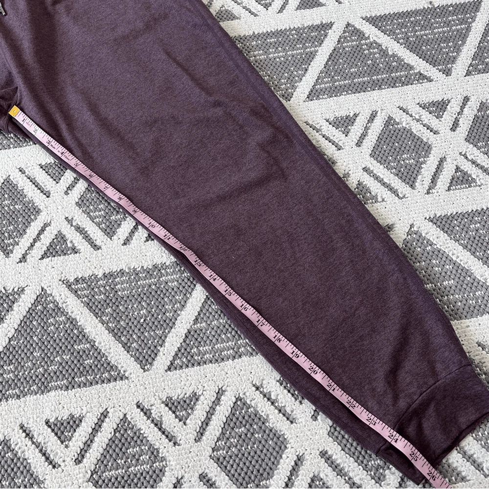 vuori performance buttery soft pants