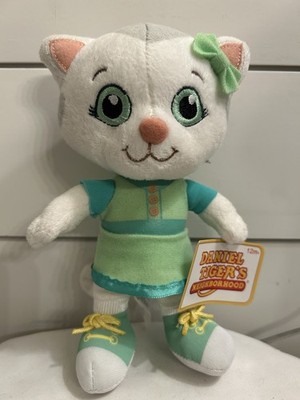 NWT JAKKS PBS Daniel Tiger s Neighborhood Katarina Kitty Plush 8 ￼
