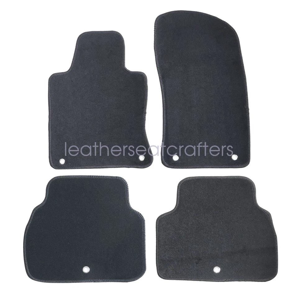 Alfombrillas de terciopelo impermeables negras para Infiniti Q60 2017 2018 2019 2020 Foto 4 de 4