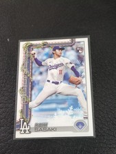 2025 Topps Holiday - Roki Sasaki #H23 (RC)