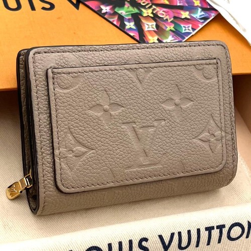 IC-equipped Louis Vuitton Empreinte Claire bifold wallet Monogram