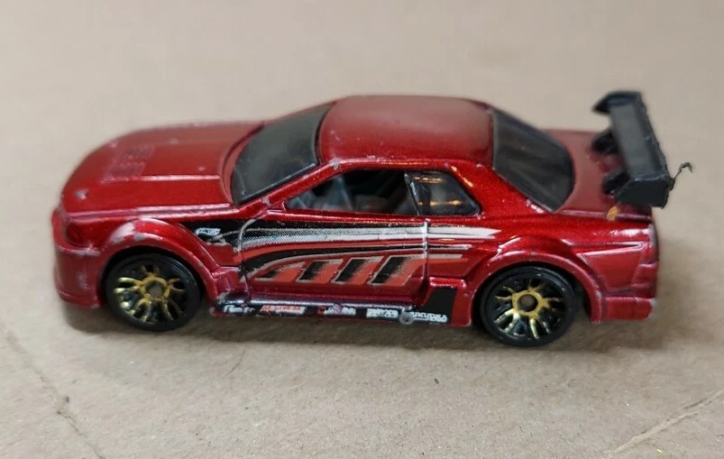 Hot wheels nissan skyline 2001 sales
