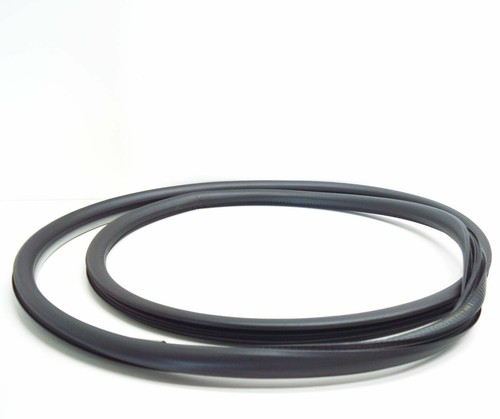 New AUDI A3 8P Front Door Inner Seal 8P3831721K6V9 - Picture 5 of 11