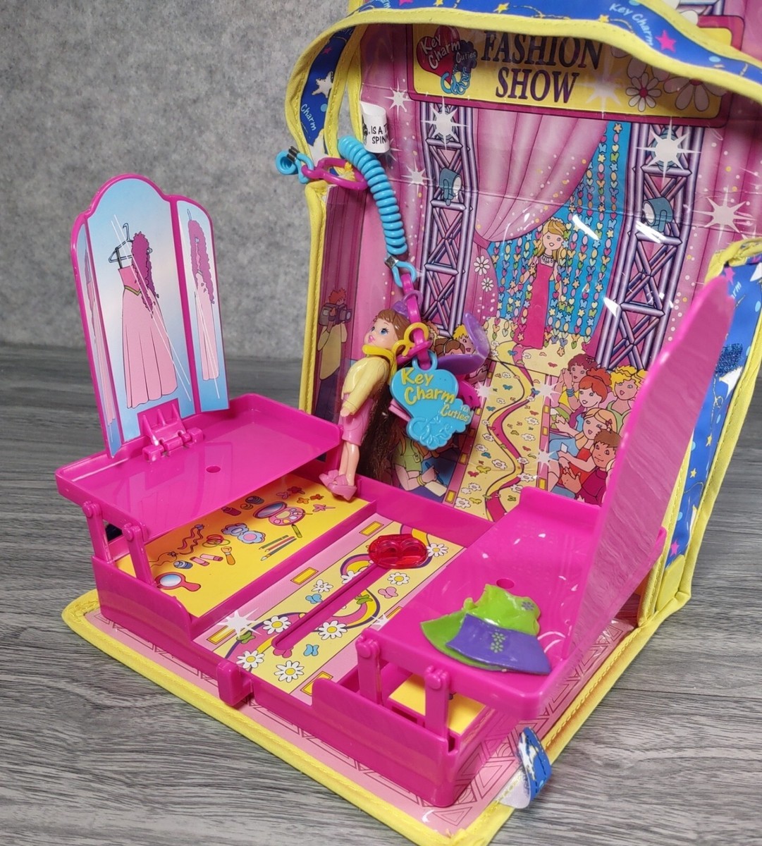 Key Charm Cuties Purse TO FASHION SHOW ~ Vintage Spin Master