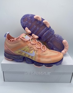 طبق مذنب الطائرات vapormax plus olx 