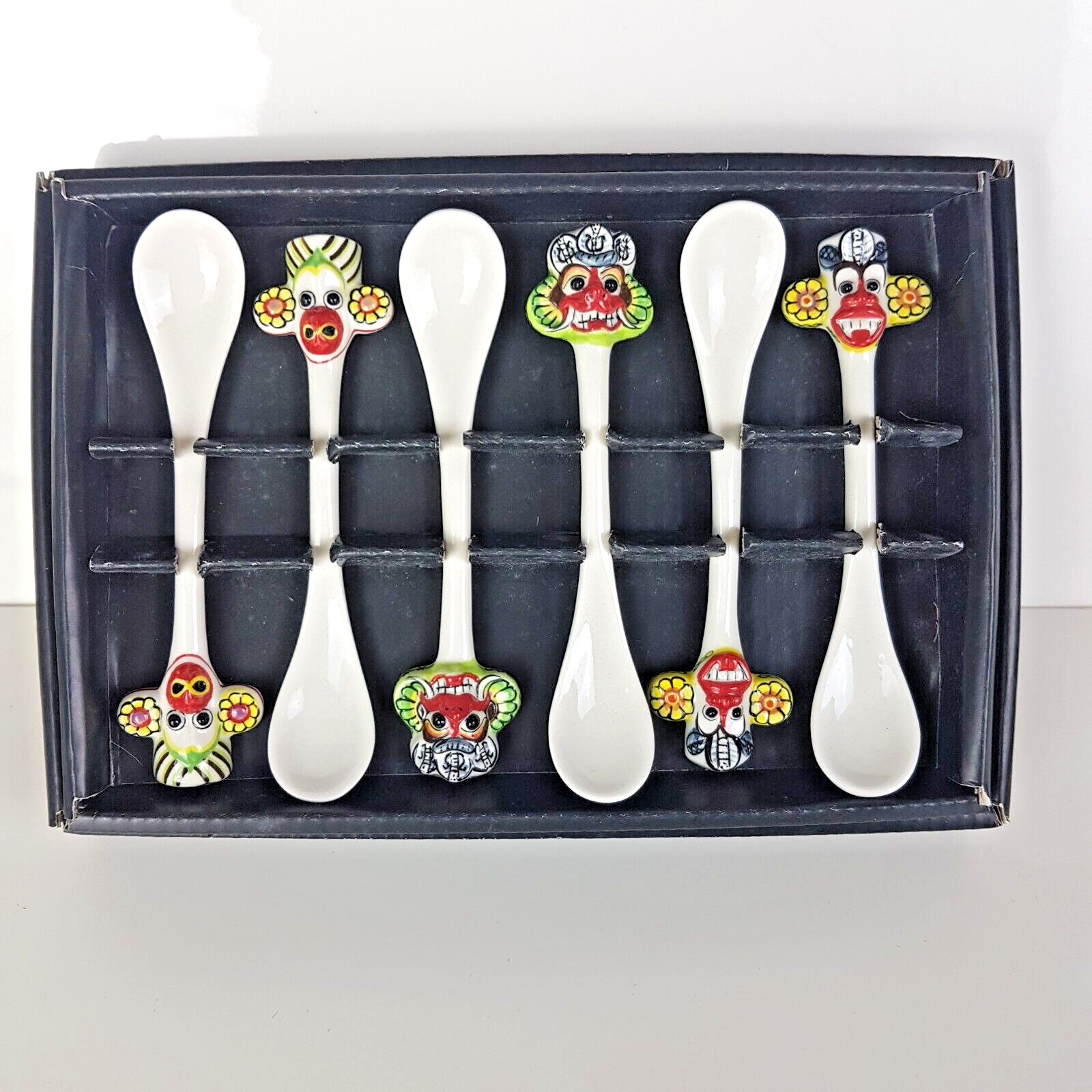 Cuillères en céramique à motifs masques sri-lankais, coffret vintage de 6 pièces colorées